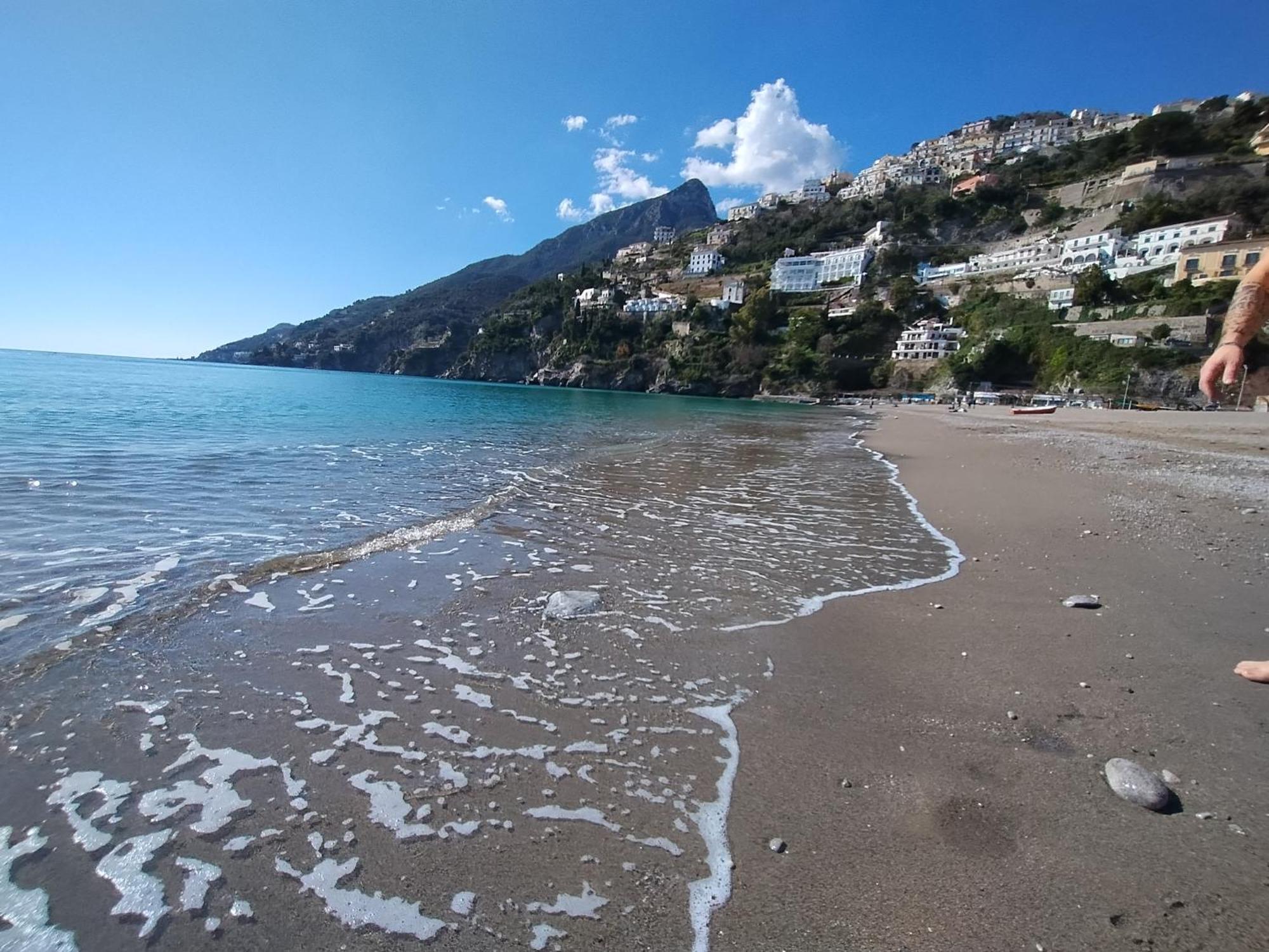 Casa Vacanze Smeralda Amalfi Coast Vietri sul Mare Exterior photo