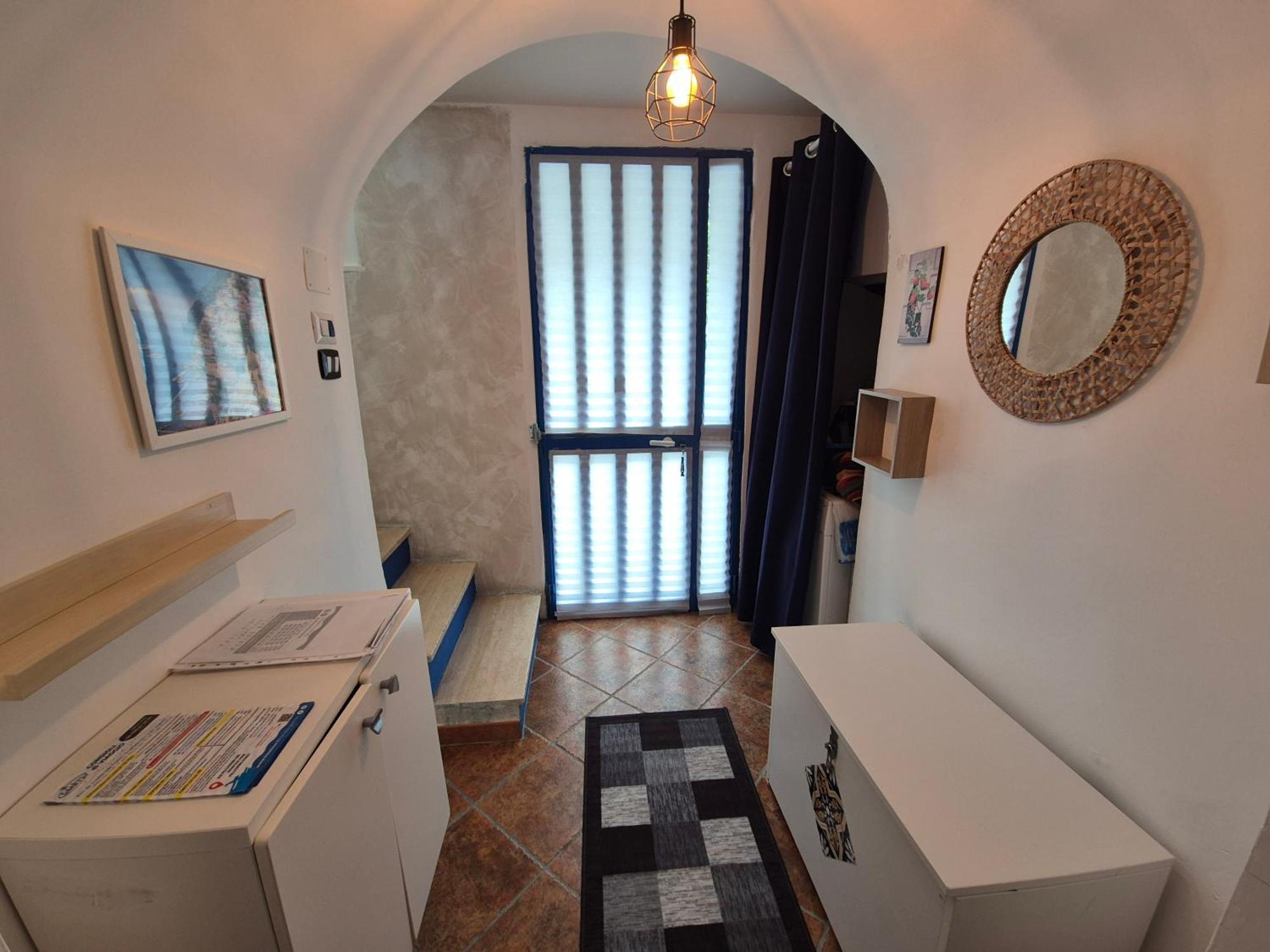 Casa Vacanze Smeralda Amalfi Coast Vietri sul Mare Exterior photo