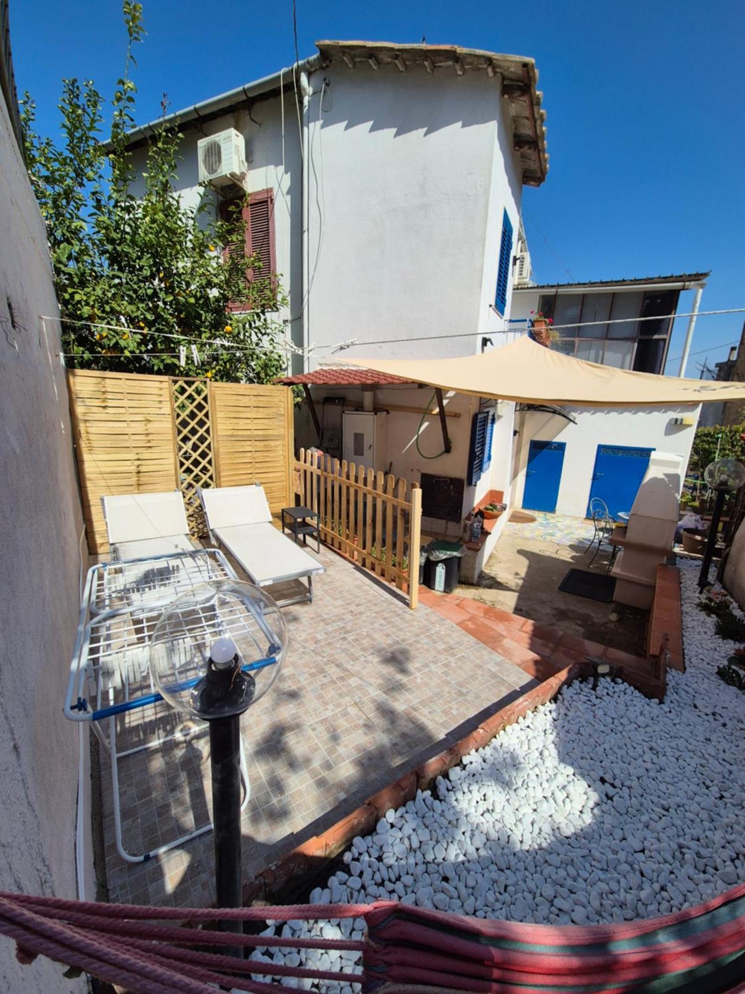 Casa Vacanze Smeralda Amalfi Coast Vietri sul Mare Exterior photo